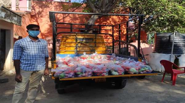 உணவு & வாழ்வாதார ஆதரவு